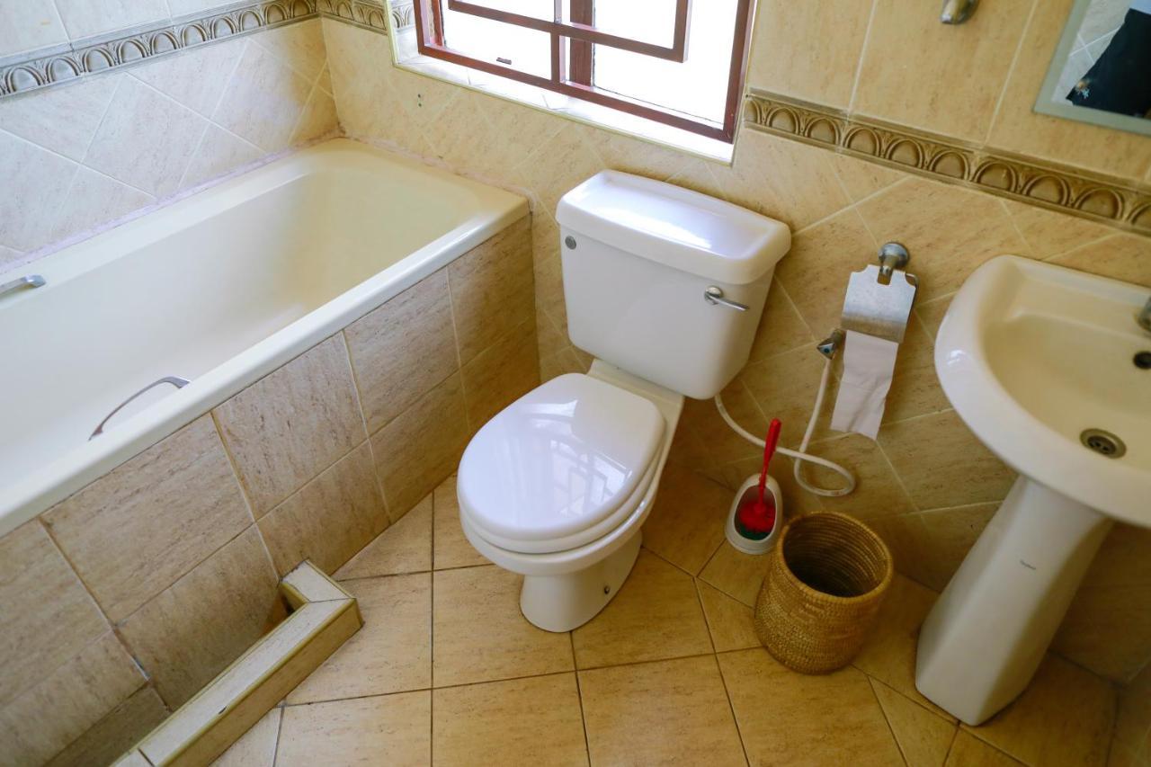 White House Of Tanzania Hostel Αρούσα Εξωτερικό φωτογραφία